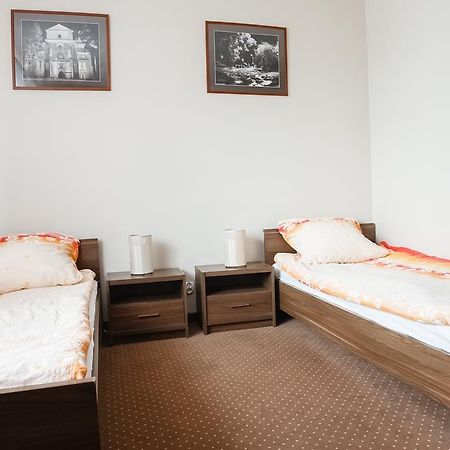 Apartamento Sleep In Łomża Habitación foto
